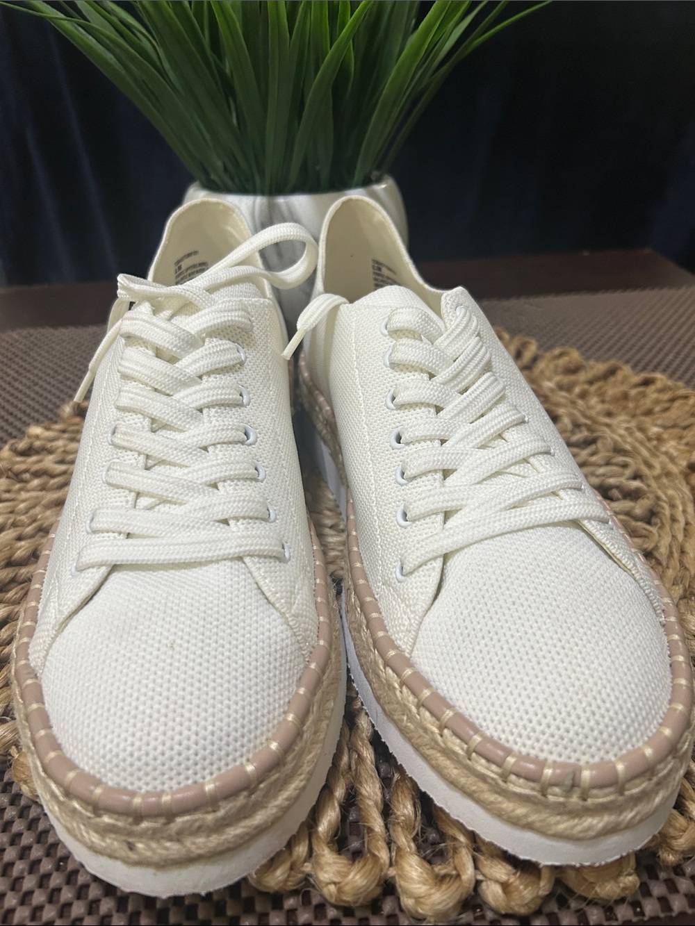 Steven By Steve Madden white Canvas Espadrille Platform Sneakers - Picture 3 of 4